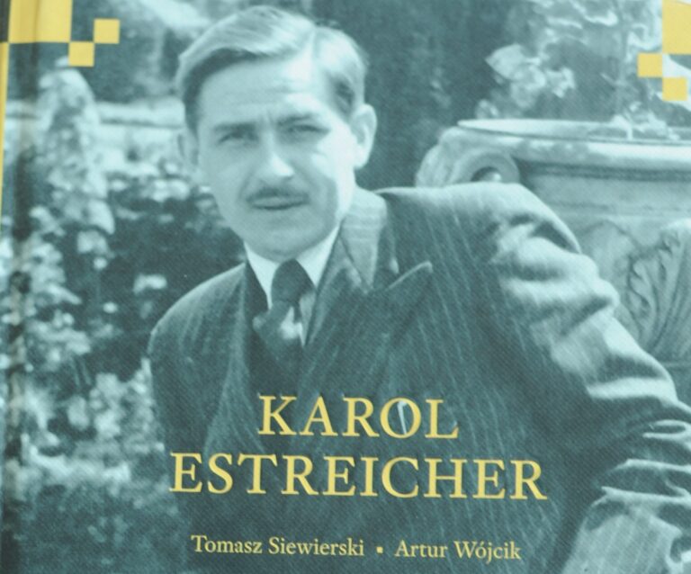 Karol Estreicher przewraca się w grobie